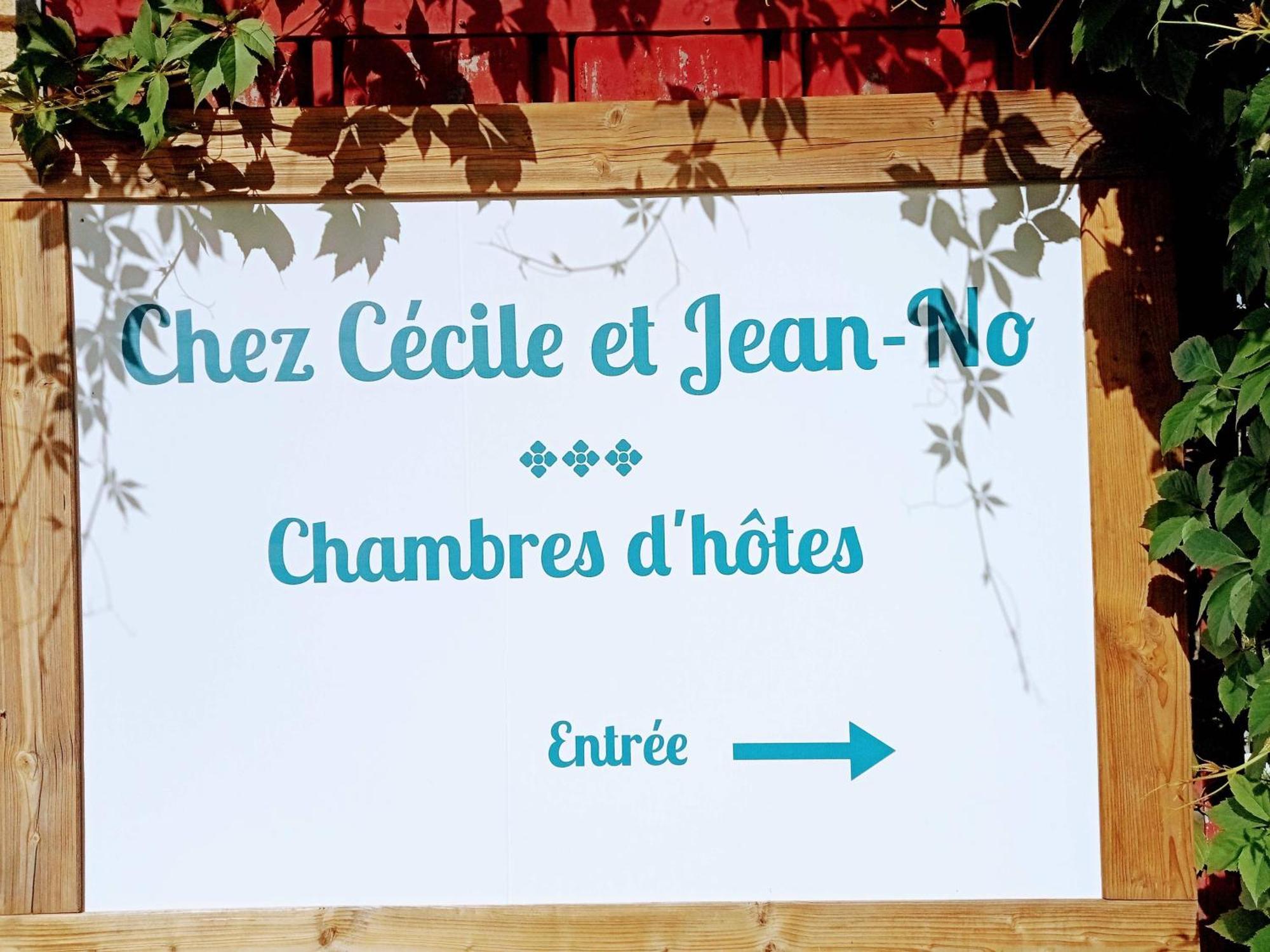 Chez Cecile Et Jean-No Gan Exterior foto